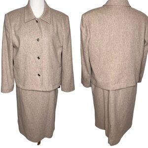 Vintage L.J.L. Sport Beige Wool Blend Suit Set Blazer Skirt Sz 16 USA Made Beige